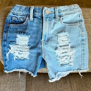 KIDS distressed Jean shorts